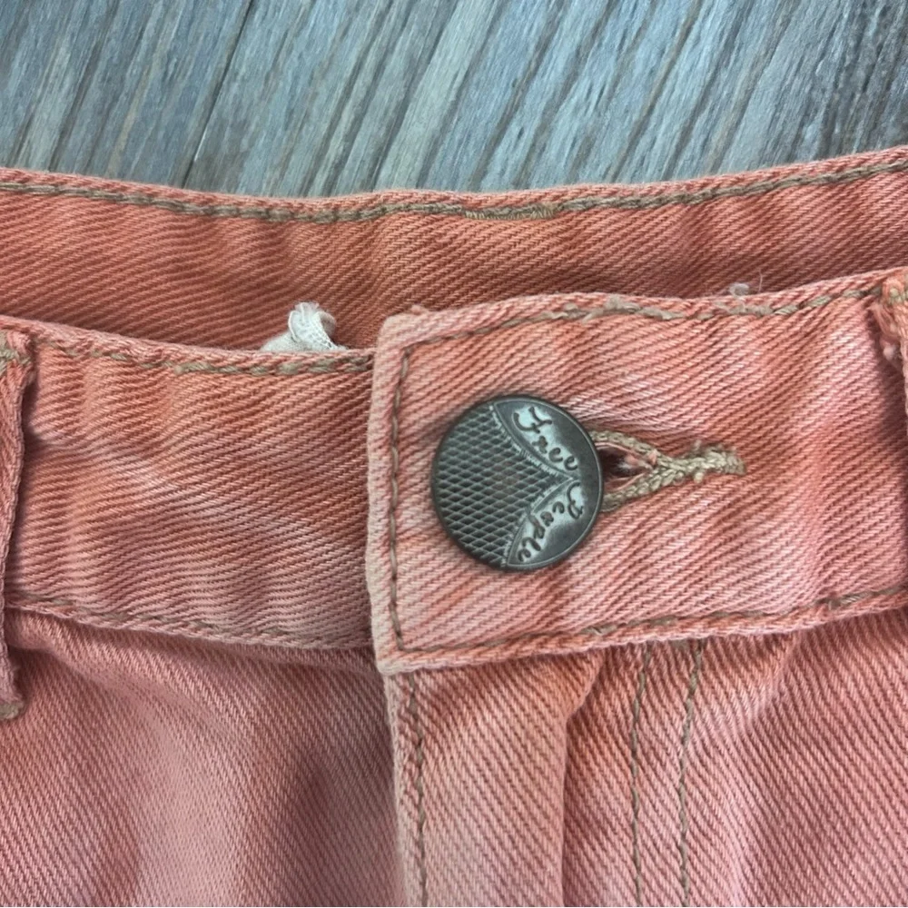 Free People Jean shorts size 27